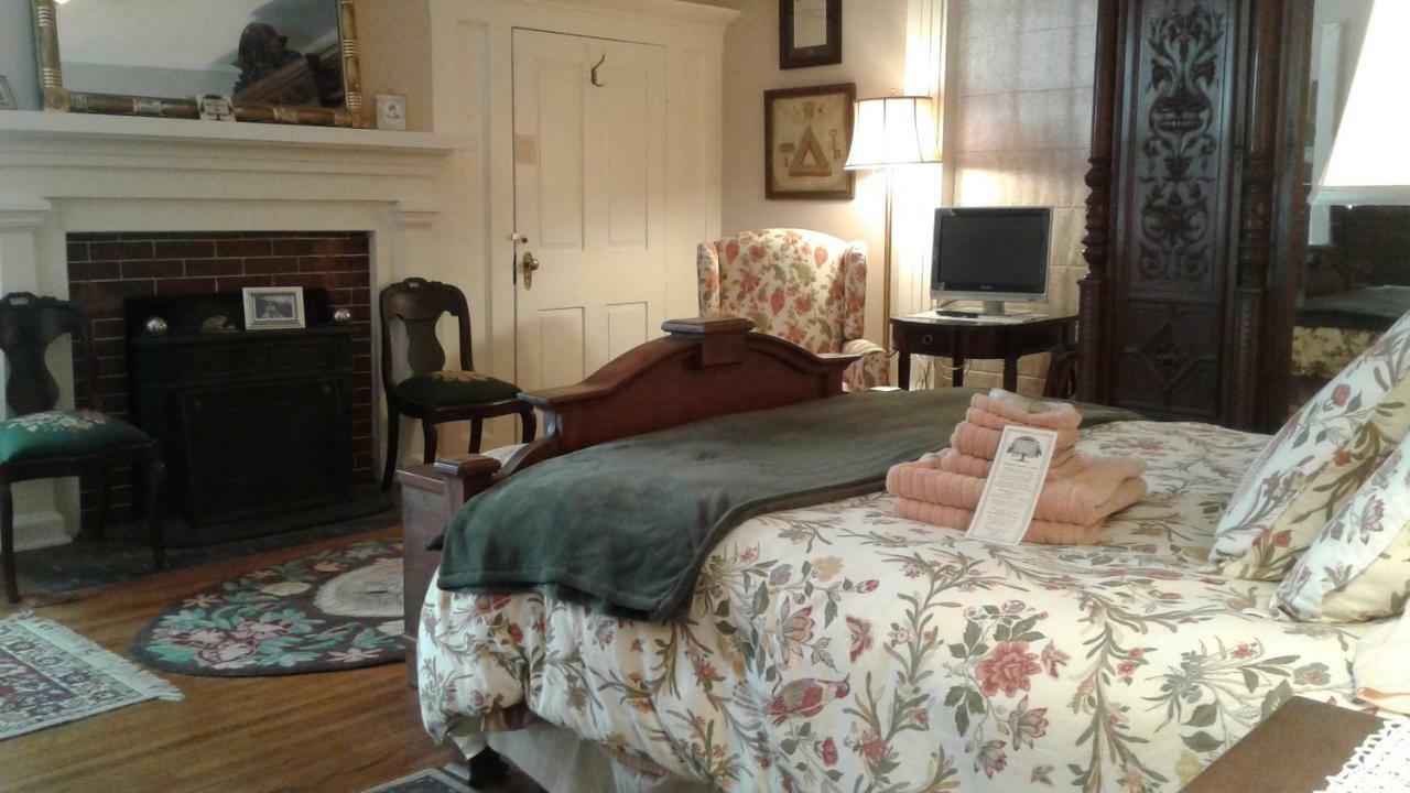Boxley Place Inn Louisa Extérieur photo